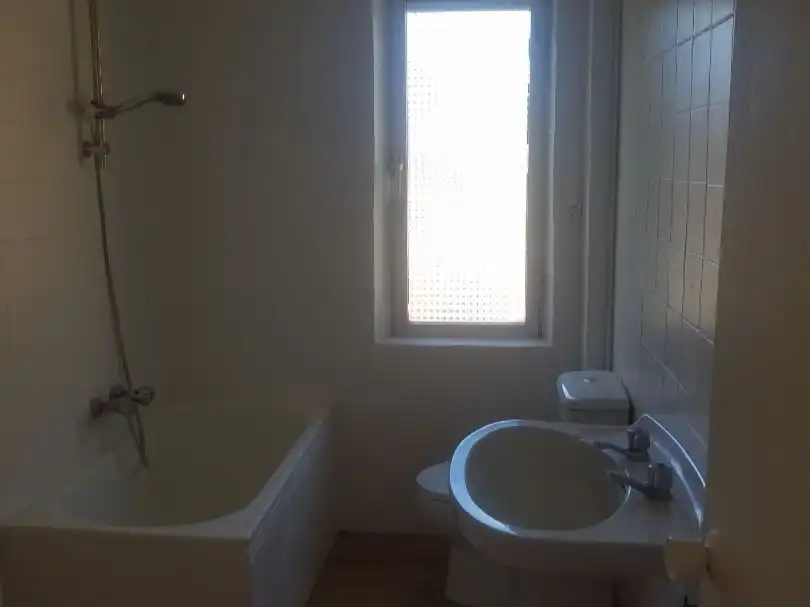 Piso de 65 m² en La Pola de Gordón