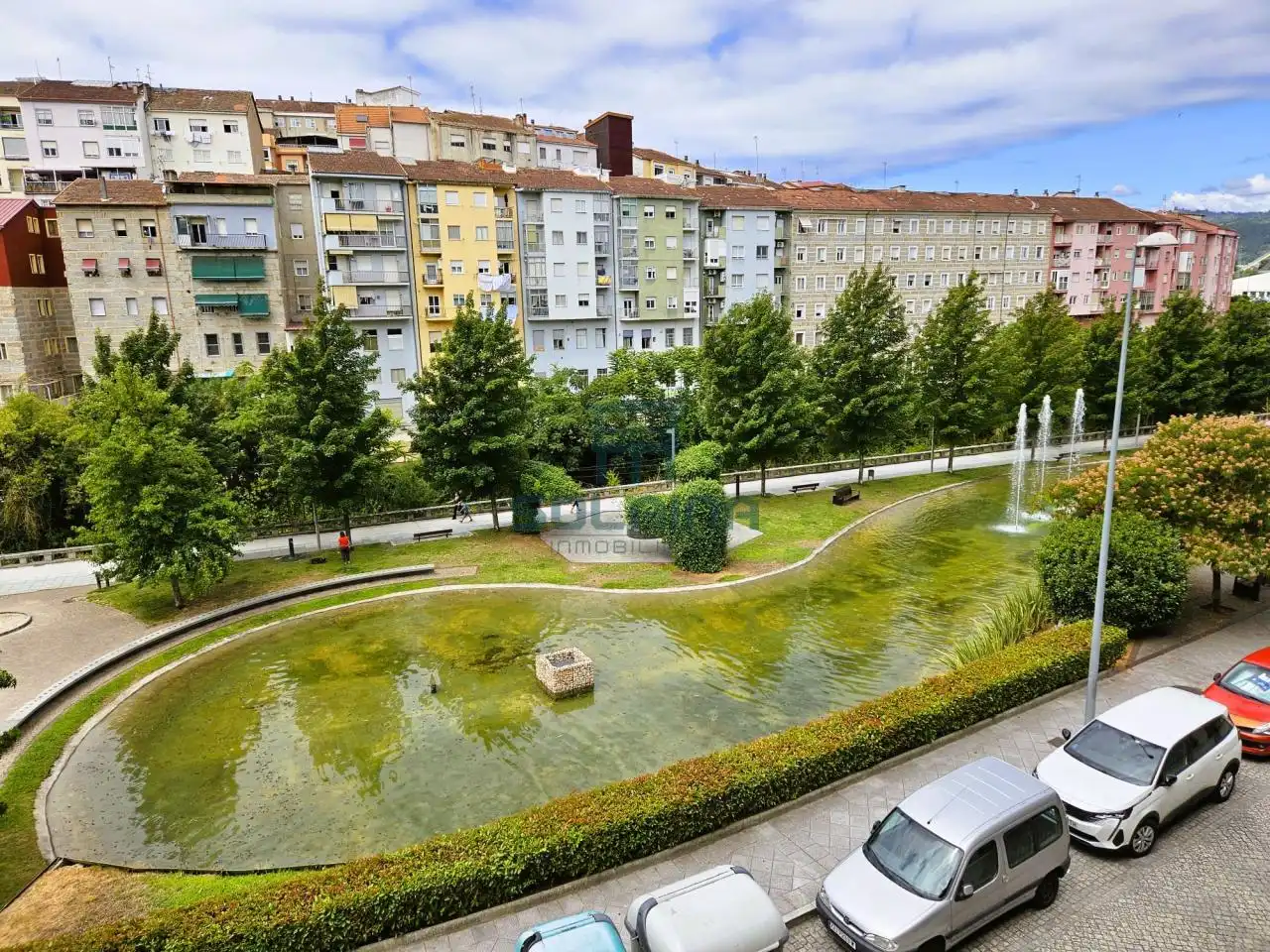 Piso de 77 m² en Ourense