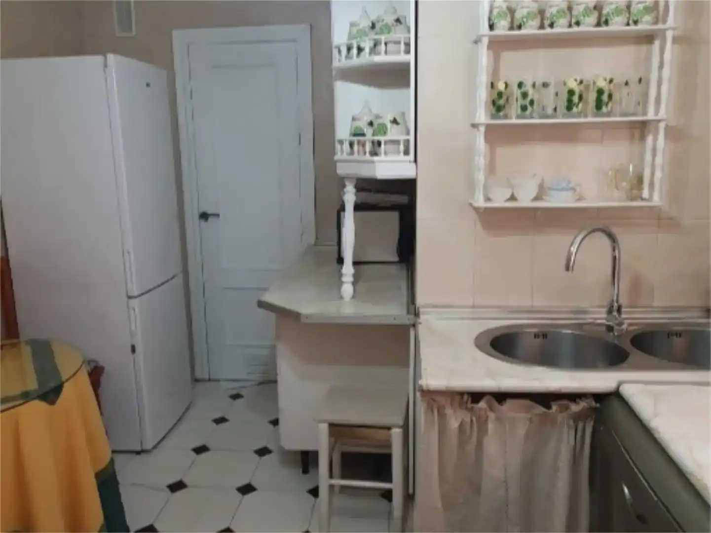 Piso de 95 m² en Linares