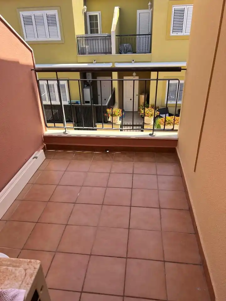 Wohnung 90 m² in San Bartolomé de Tirajana