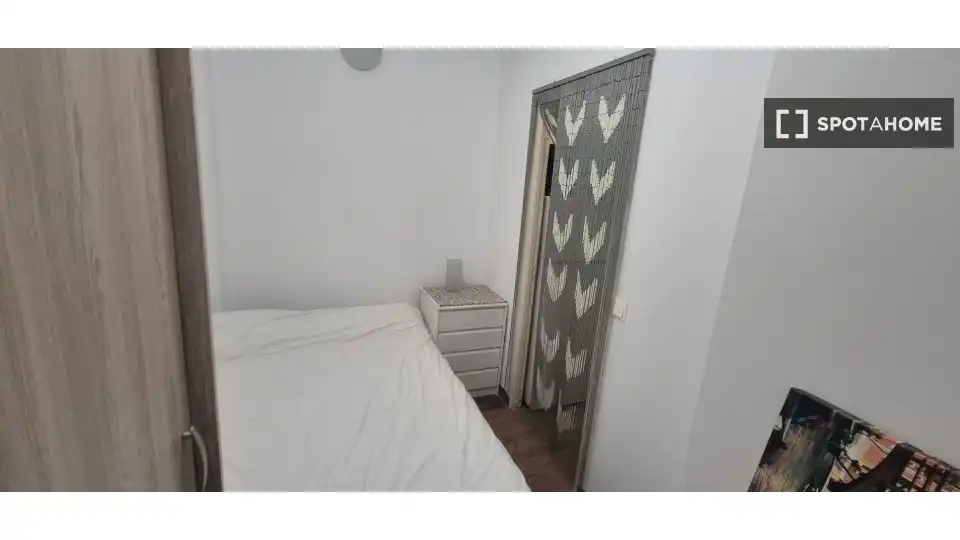 Habitación 84 m², Granada