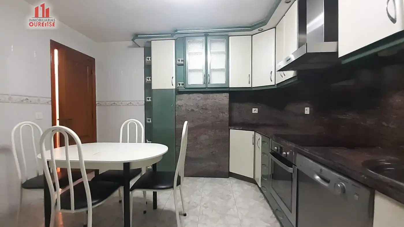 Piso de 105 m² en Ourense