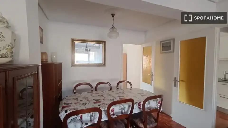 Habitación en alquiler, Pamplona