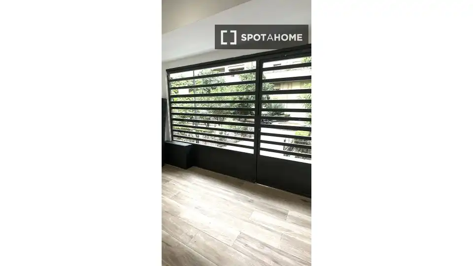 Habitación 77 m², Sevilla