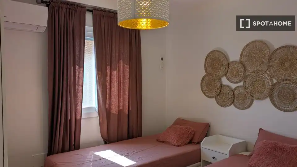 Habitación 90 m², Málaga
