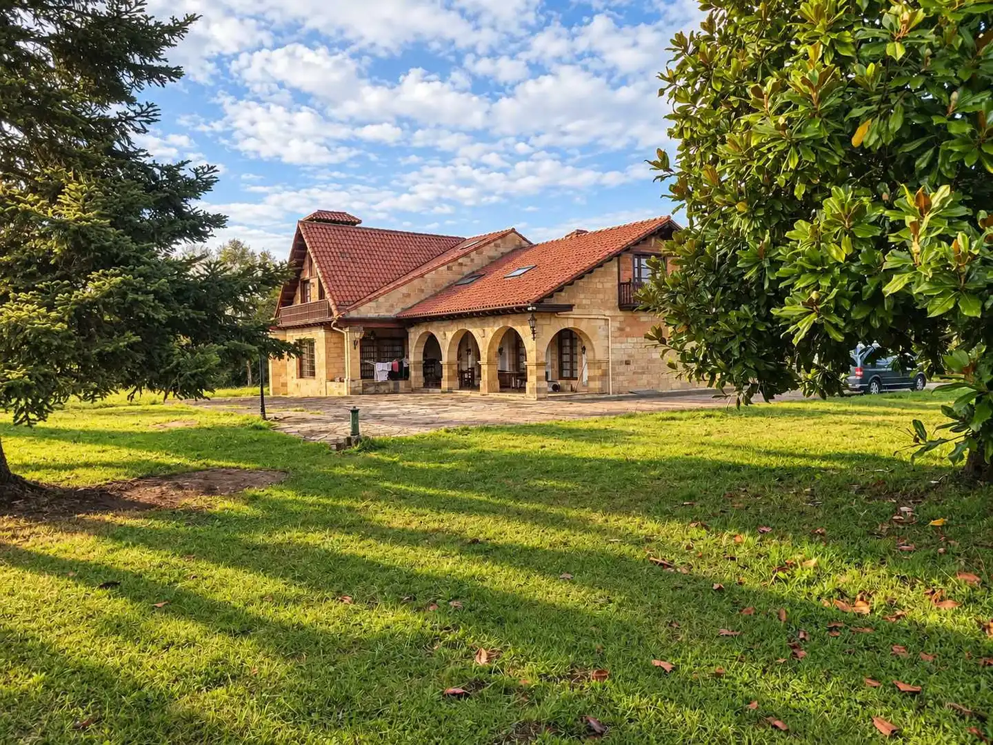 Haus 300 m² in Santillana del Mar