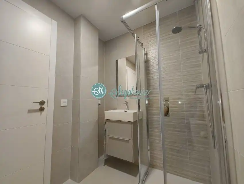 Piso de 90 m² en Segovia
