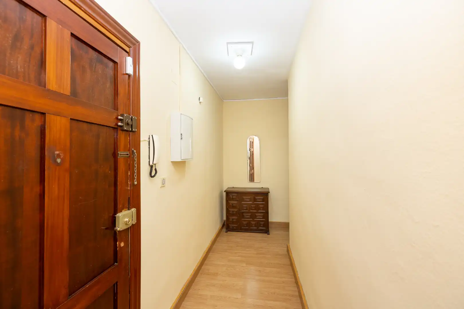Piso de 84 m² en Granada