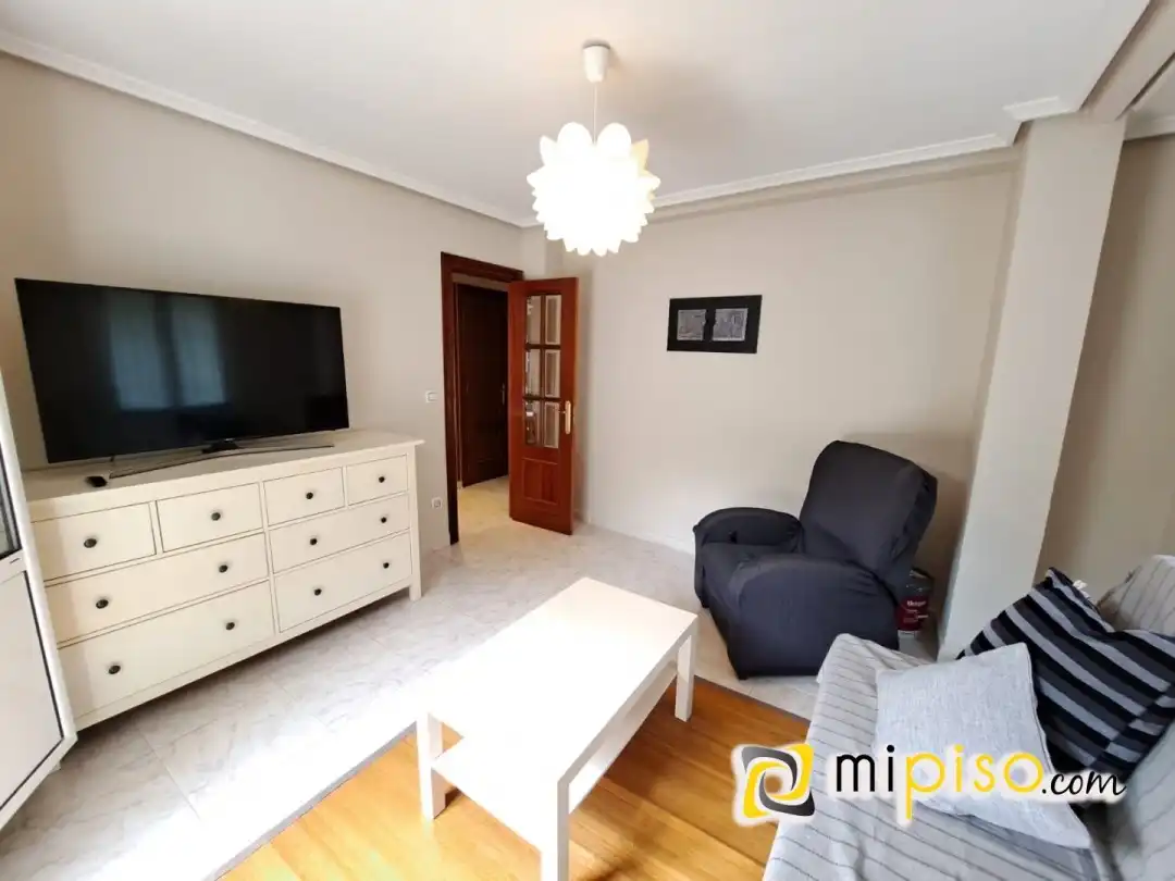 Piso de 74 m² en Laredo