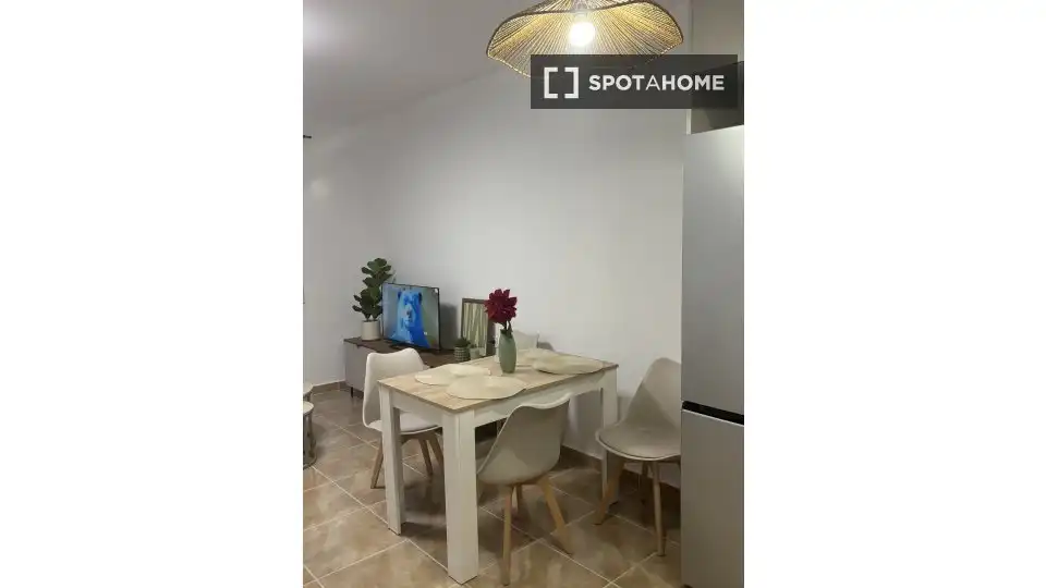 Habitación 58 m², Santa Pola