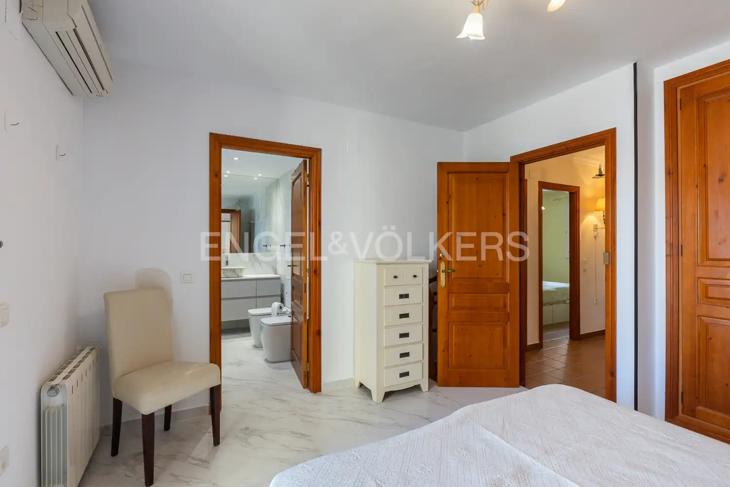 Casa de 250 m² en Canet de Berenguer