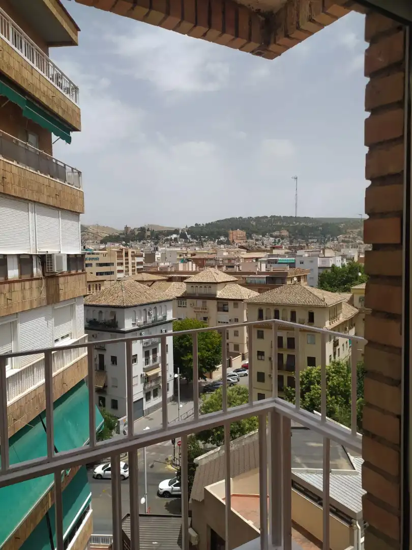 Piso de 100 m² en Granada