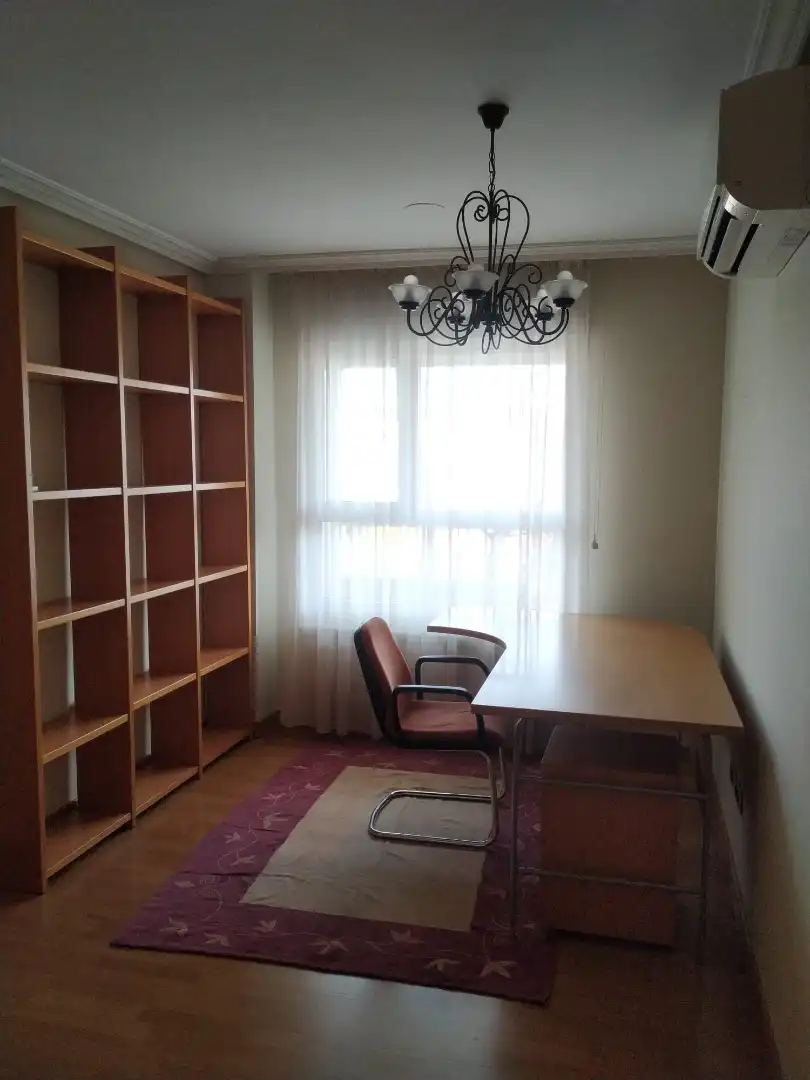 Piso de 80 m² en Logroño