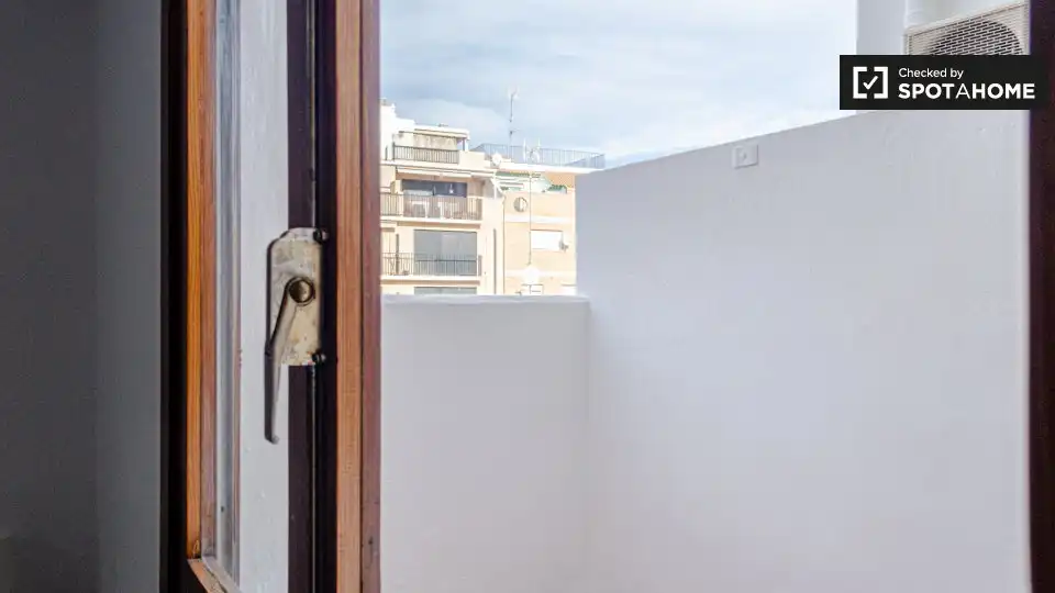 Habitació de lloguer, Burjassot