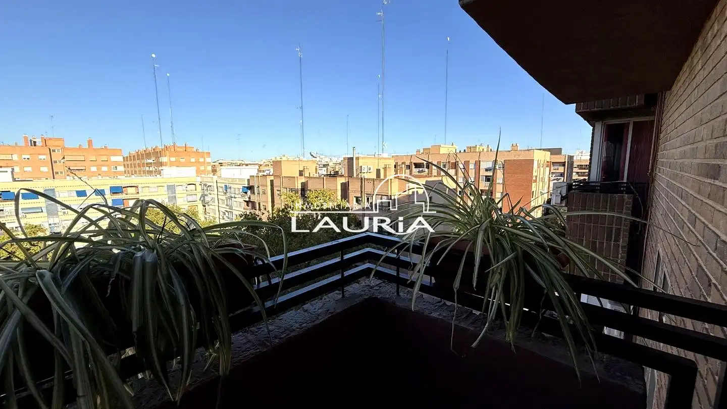 Wohnung 128 m² in Valencia