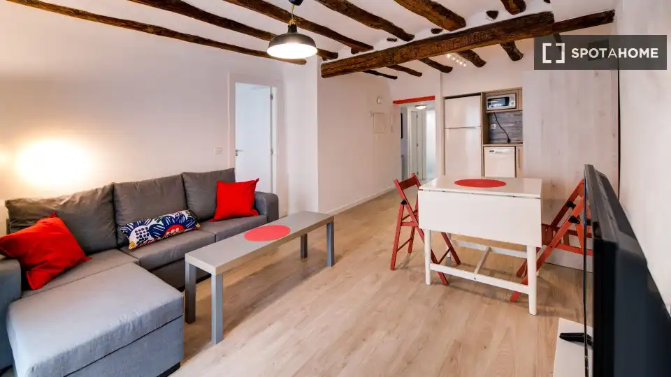 Habitación 63 m², Zaragoza