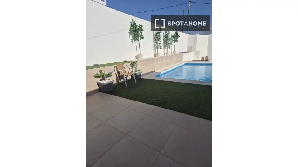 Habitación 575 m², Arafo