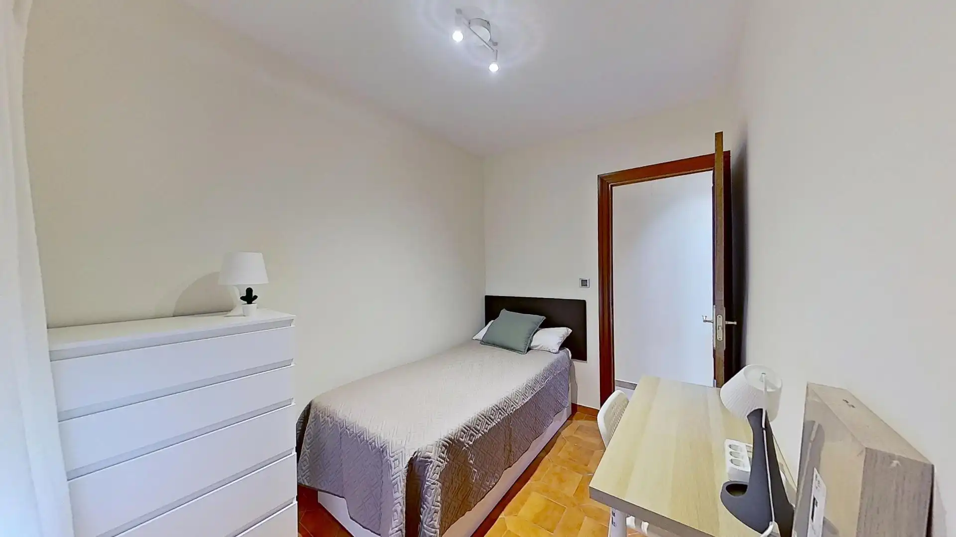 Piso de 97 m² en Granada