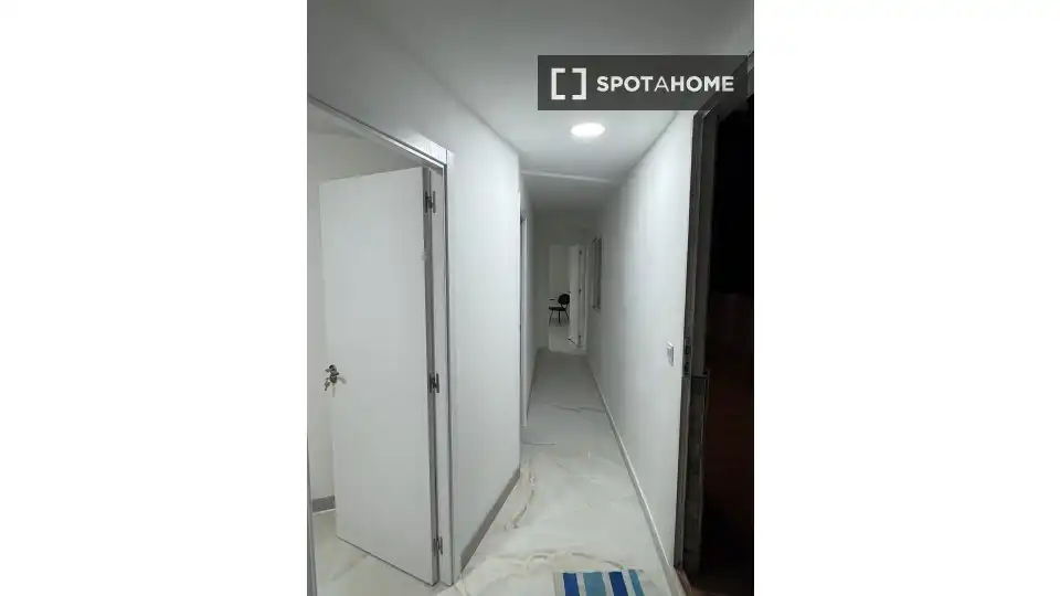 Habitación 90 m², Alicante