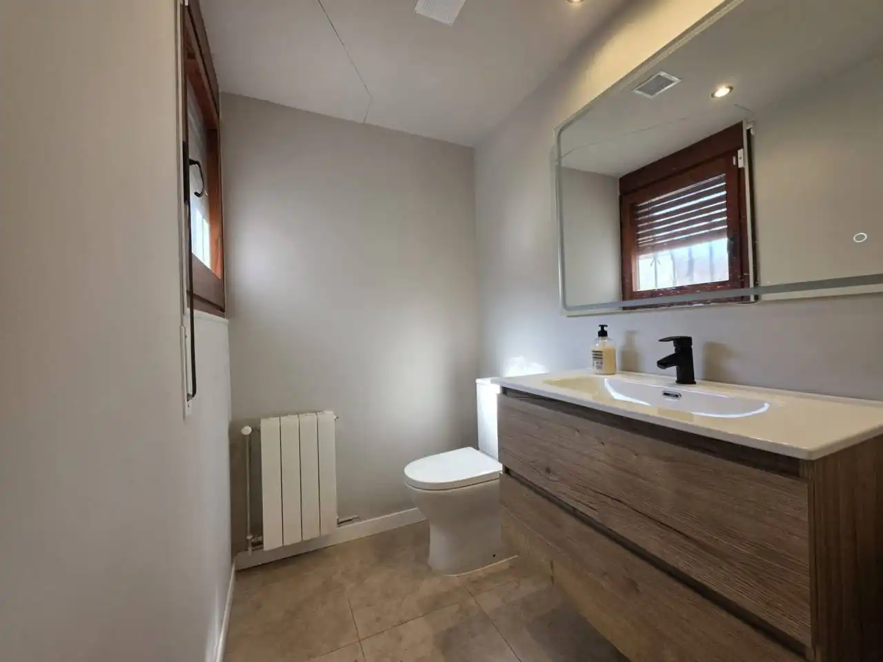 Moradia 618 m² em Cerdanyola del Vallès