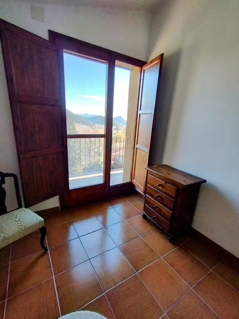 Piso de 130 m² en Sant Feliu de Pallerols