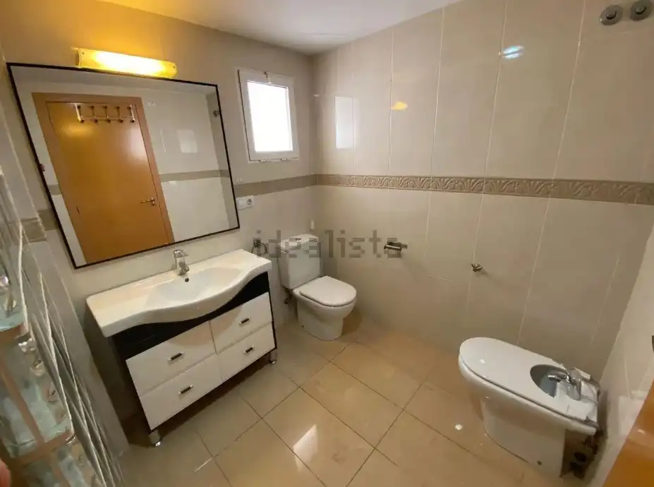 Pis de 174 m² a la Pobla de Vallbona