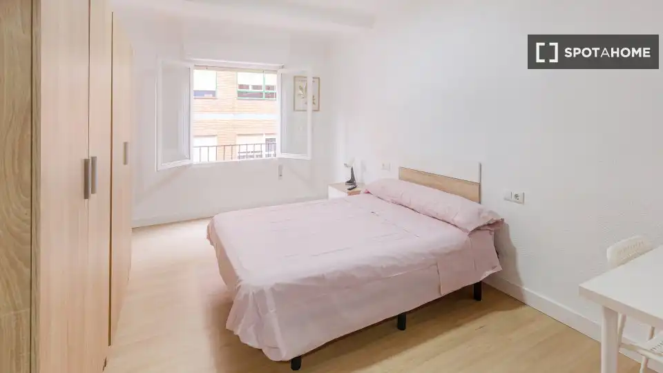 Habitación 104 m², Elche