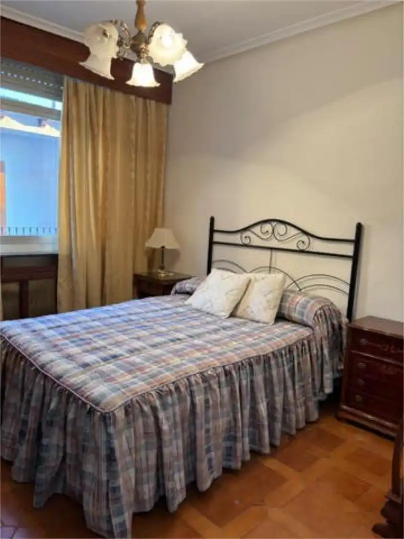 Piso de 120 m² en Villanueva del Arzobispo