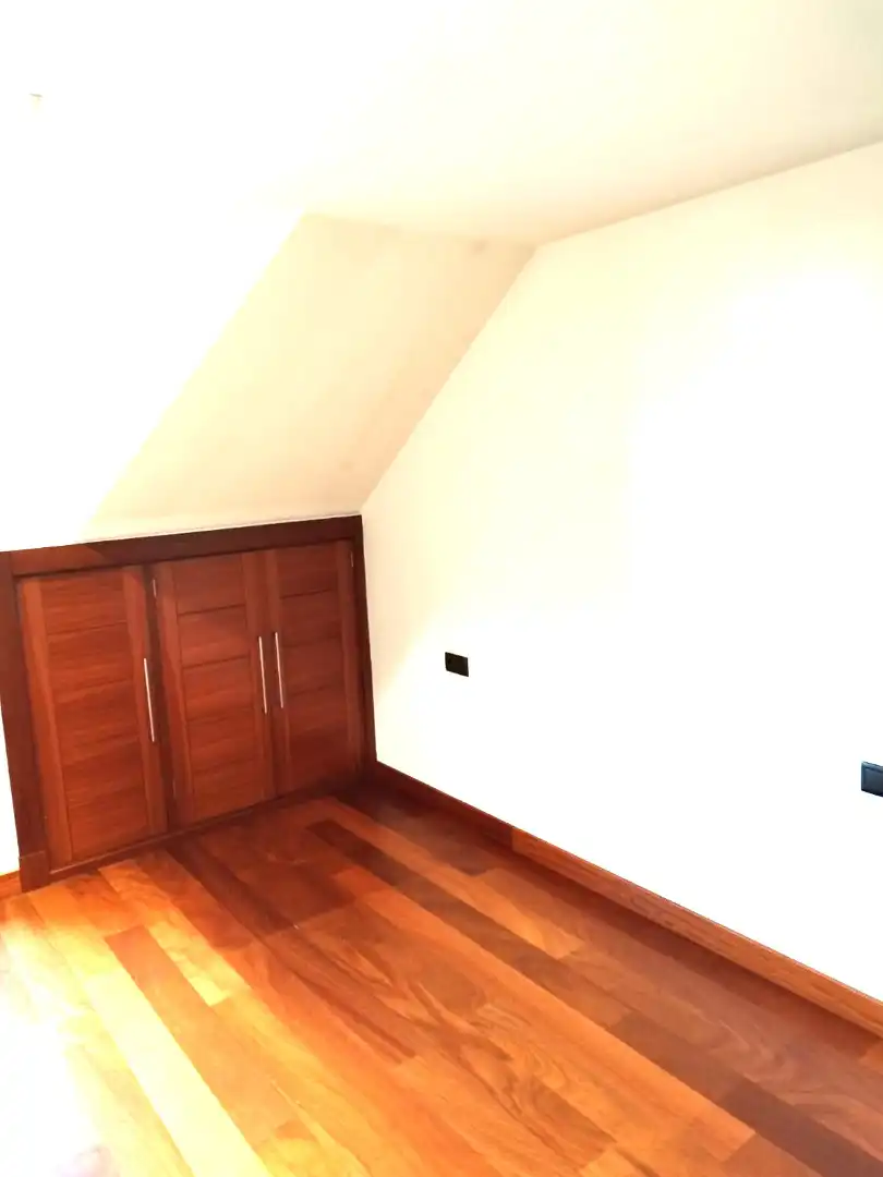 Wohnung 76 m² in Vigo