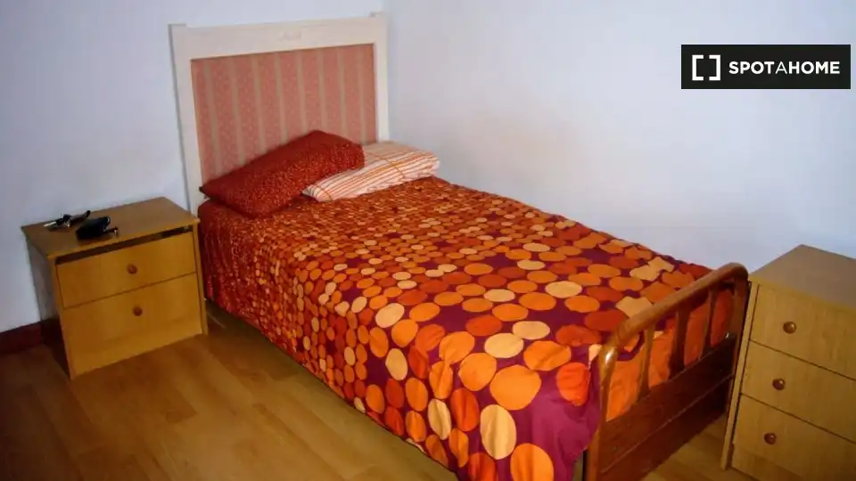 Habitación en alquiler, Oviedo