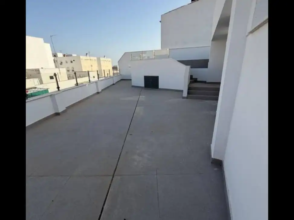 Flat 76 m² in Jaén