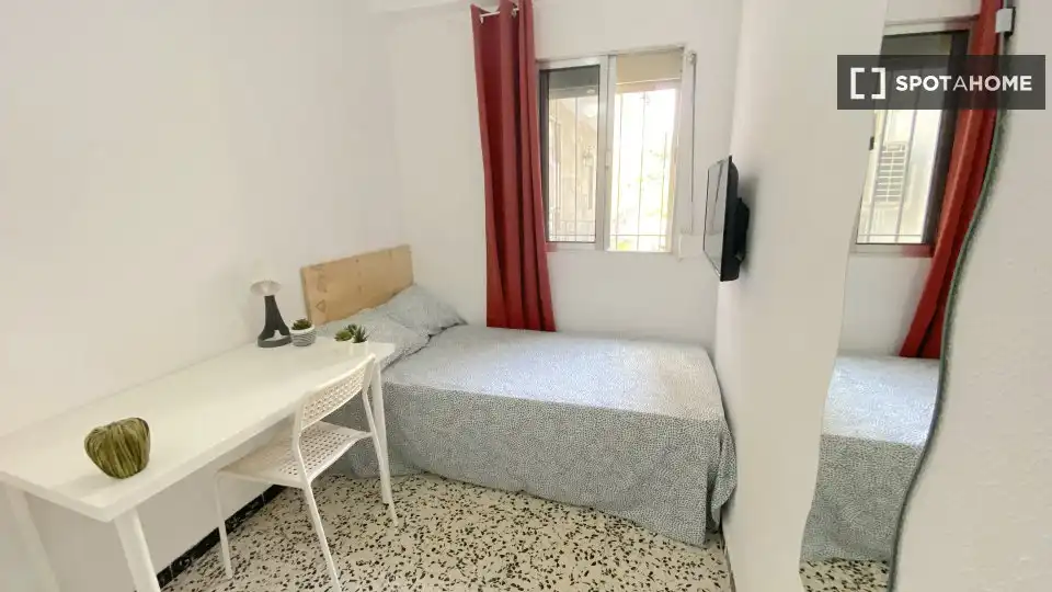Habitación 86 m², Sevilla