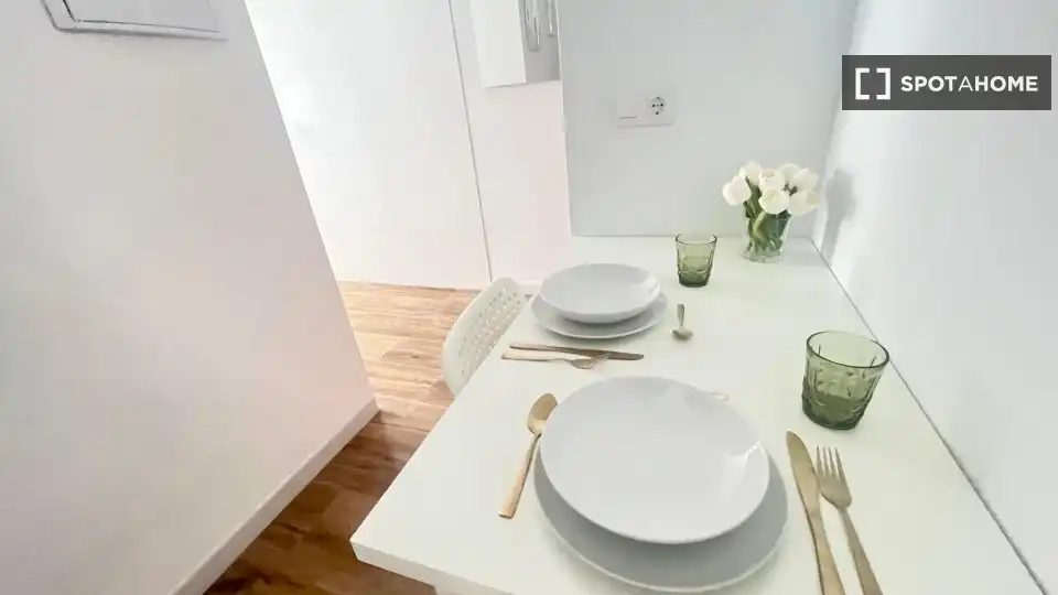 Habitación 81 m², Sevilla