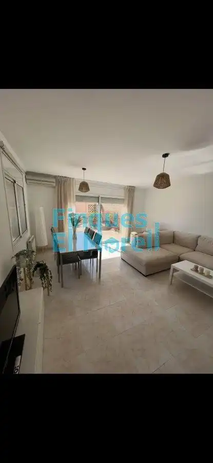 Casa de 242 m² en Vila-rodona