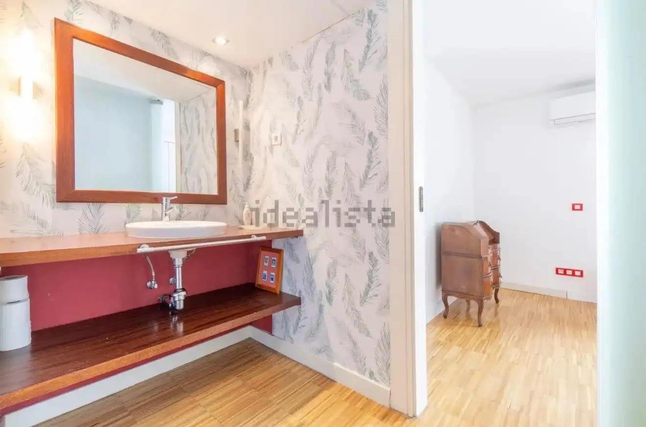 Wohnung 210 m² in Madrid