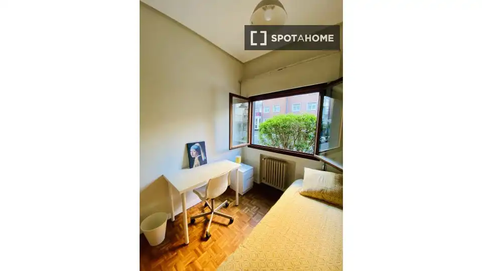 Habitación 98 m², Bilbao