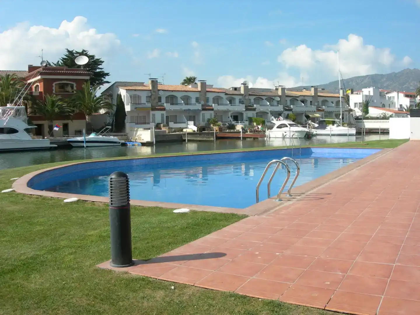Piso de 61 m² en Roses