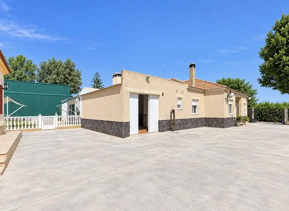 Casa de 504 m² en Orihuela