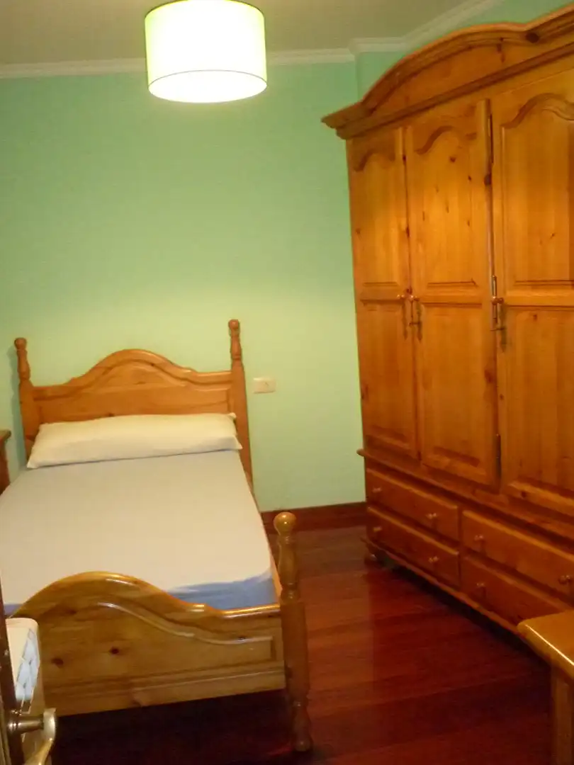 Piso de 85 m² en Narón