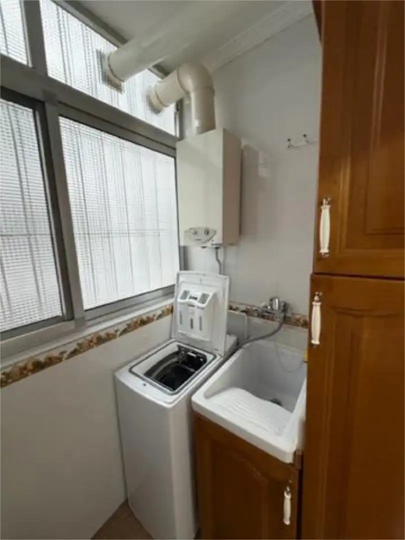 Piso de 80 m² en Sevilla