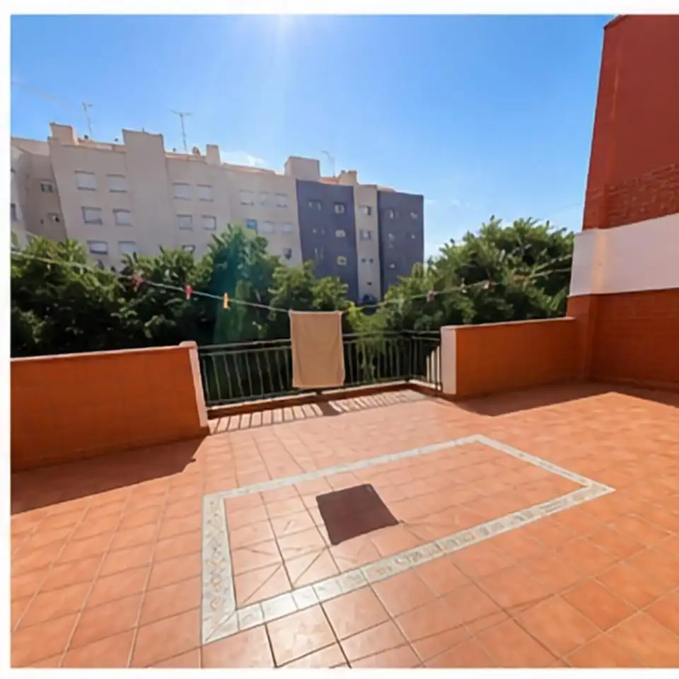 Casa de 201 m² en Melilla