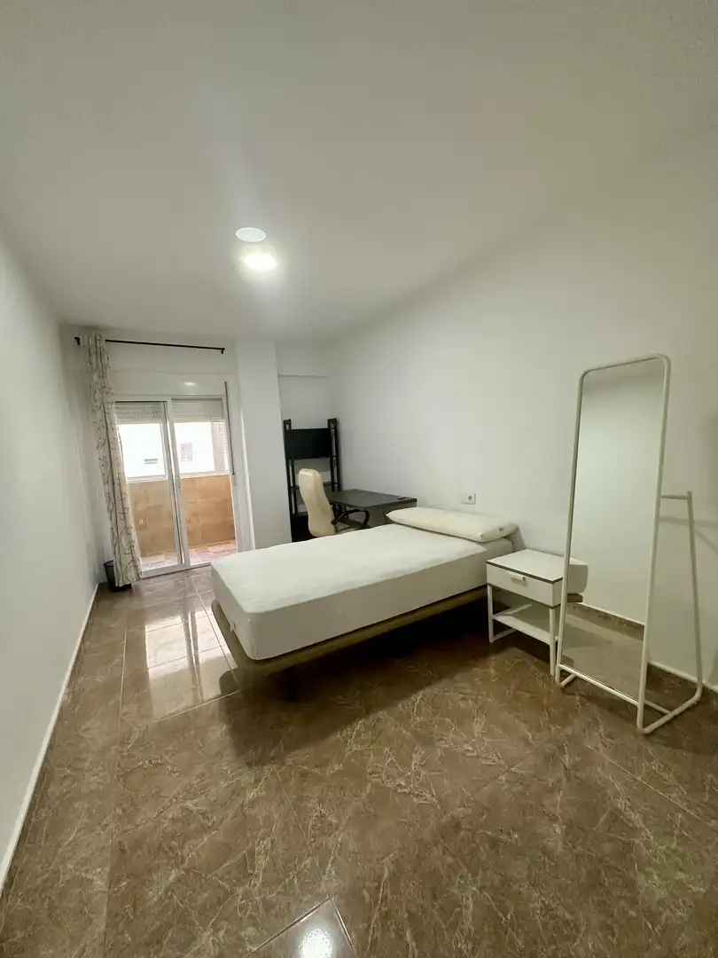 Piso de 100 m² en Cádiz