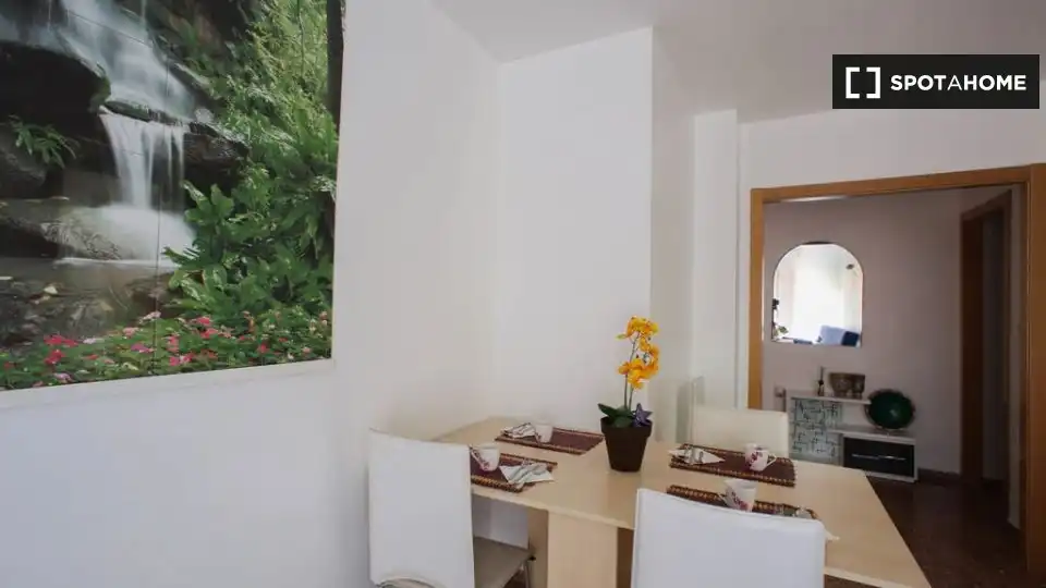 Habitación 100 m², Valencia