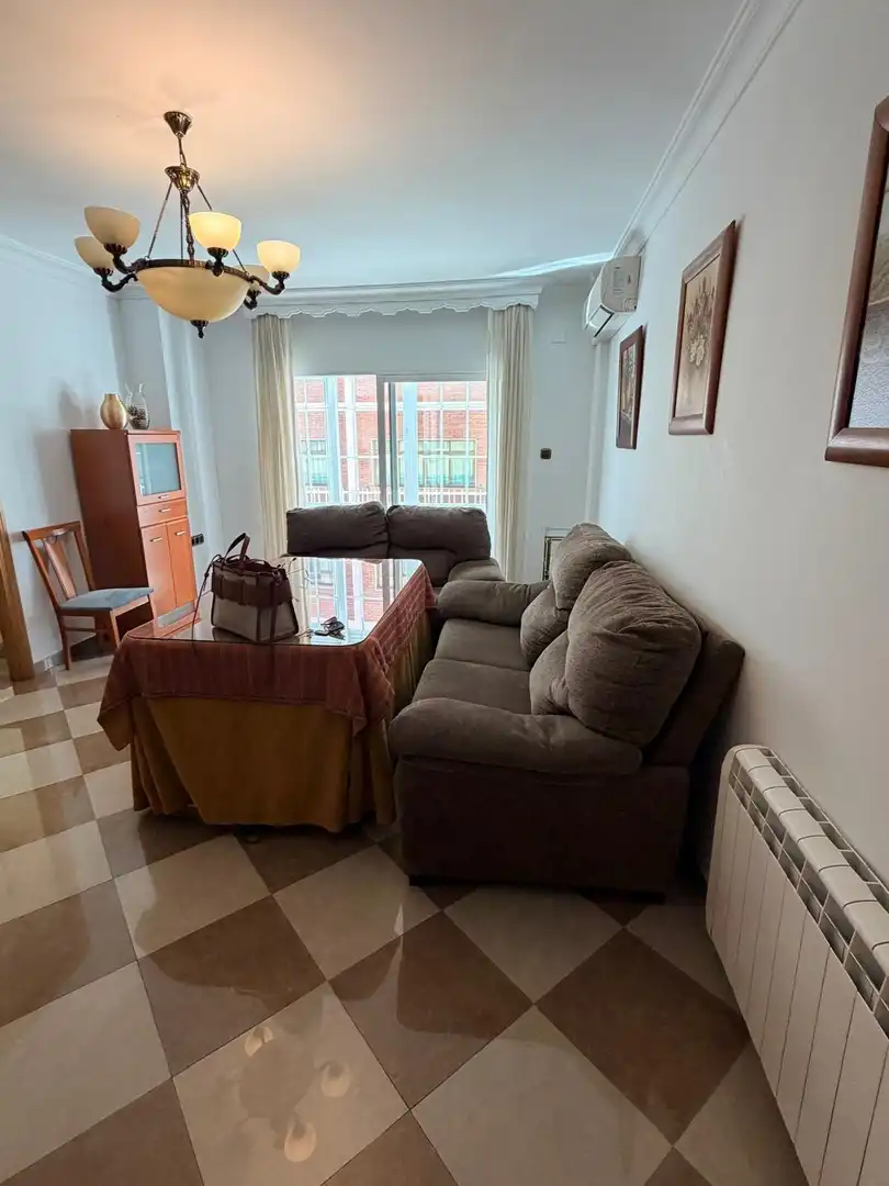 Piso de 100 m² en Granada
