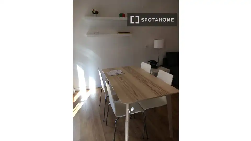 Wohnung 87 m² in Valencia