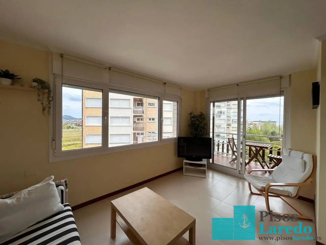Piso de 65 m² en Laredo