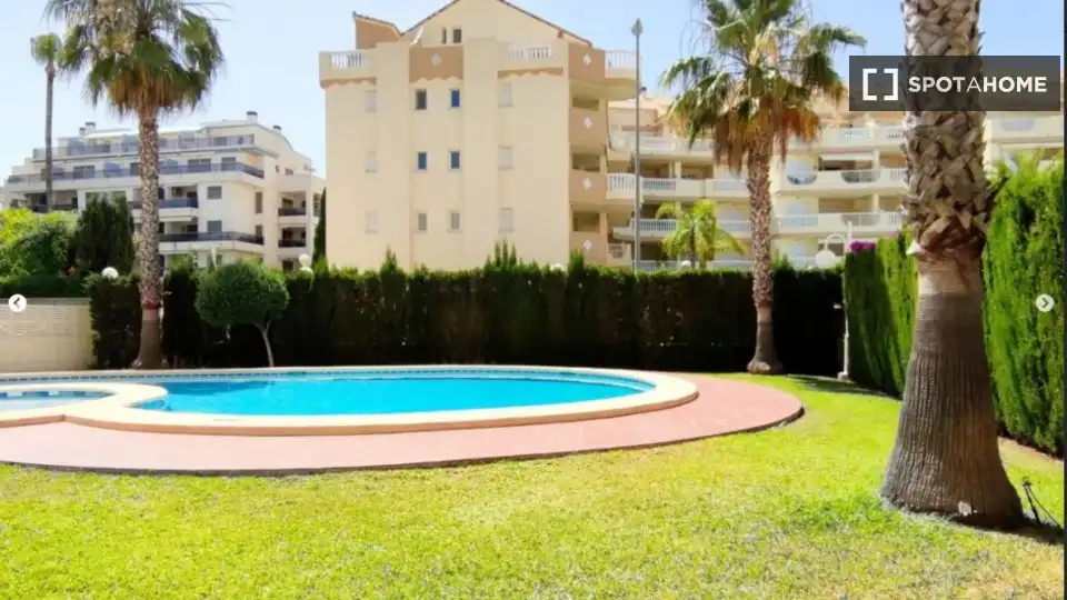 Habitación 58 m², Dénia
