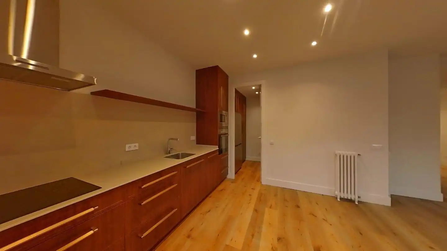 Wohnung 86 m² in Madrid