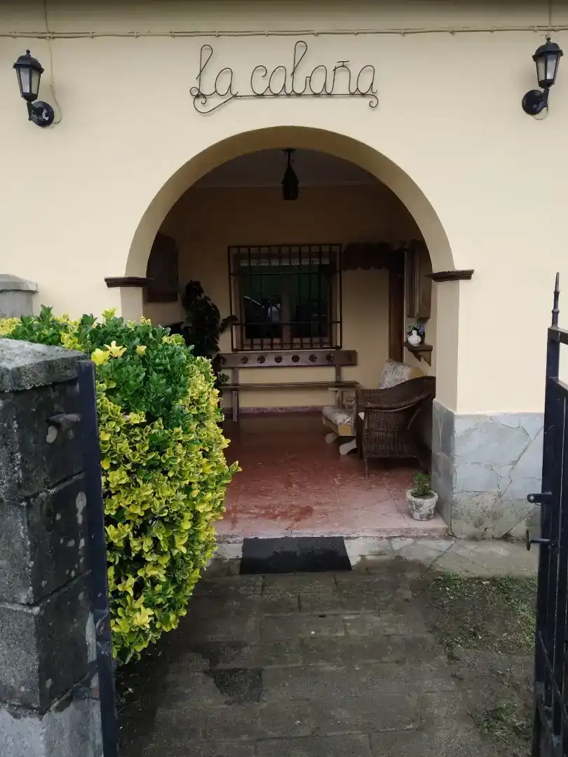 Casa de 100 m² en Salas