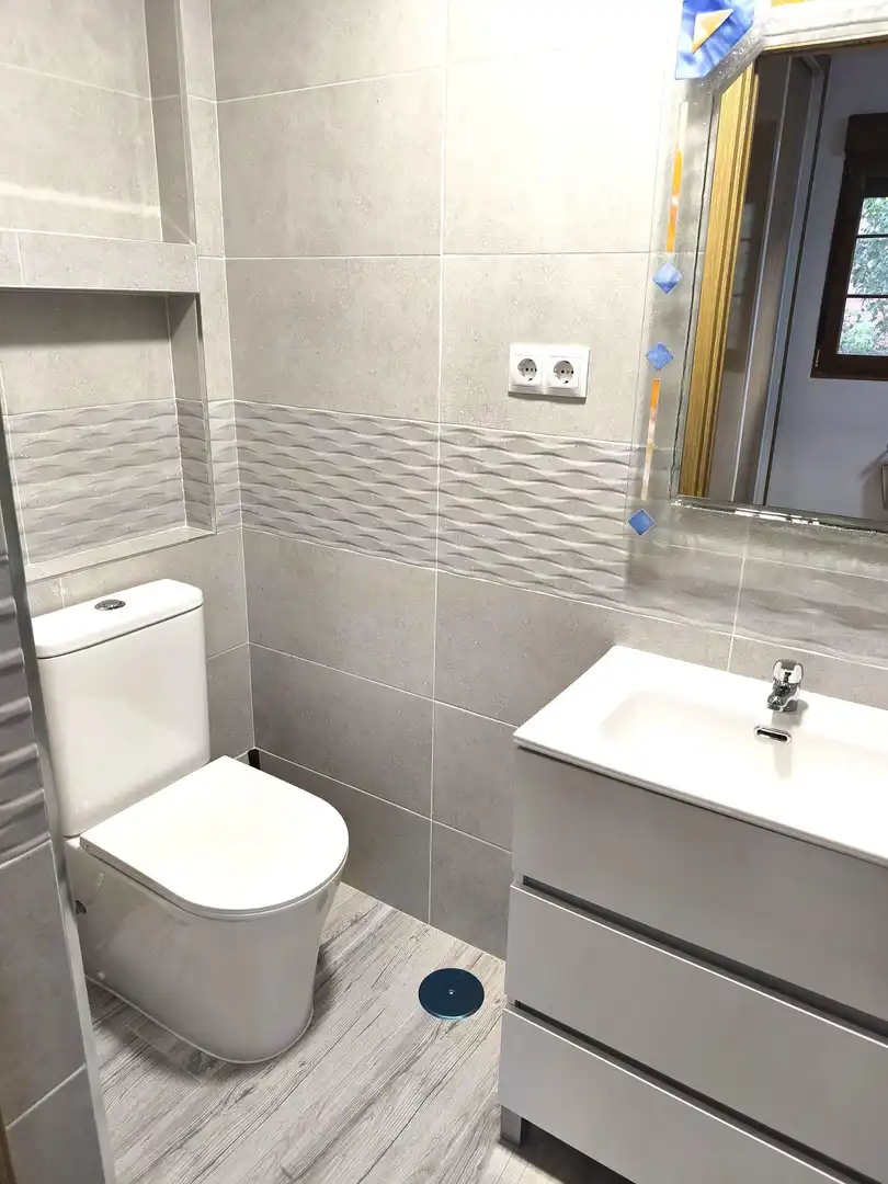 Appartamento 28 m² a Velilla de San Antonio